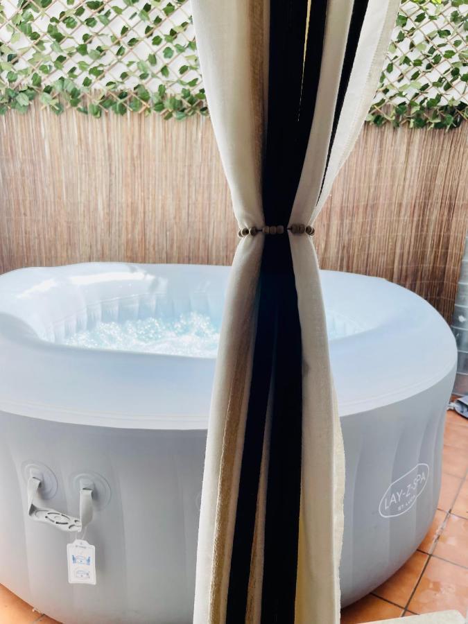 ميريذا Alaudae Apartamentos -Centro- Garaje Privado-Jacuzzi Exterior Bajo Peticion - المظهر الخارجي الصورة