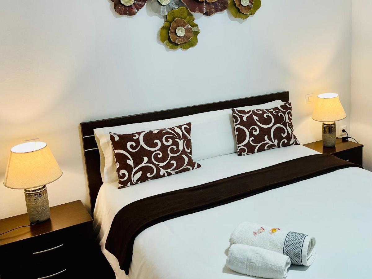 ميريذا Alaudae Apartamentos -Centro- Garaje Privado-Jacuzzi Exterior Bajo Peticion - المظهر الخارجي الصورة