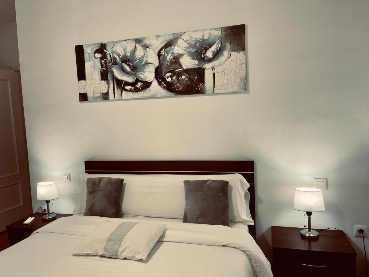 ميريذا Alaudae Apartamentos -Centro- Garaje Privado-Jacuzzi Exterior Bajo Peticion - المظهر الخارجي الصورة
